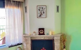 Ives Studio Aridaia